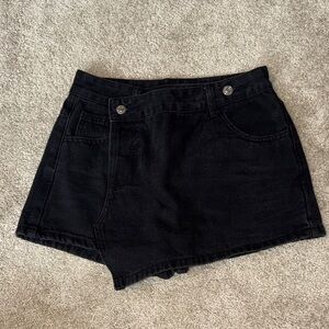 Women’s High-Waist Black Denim Skort